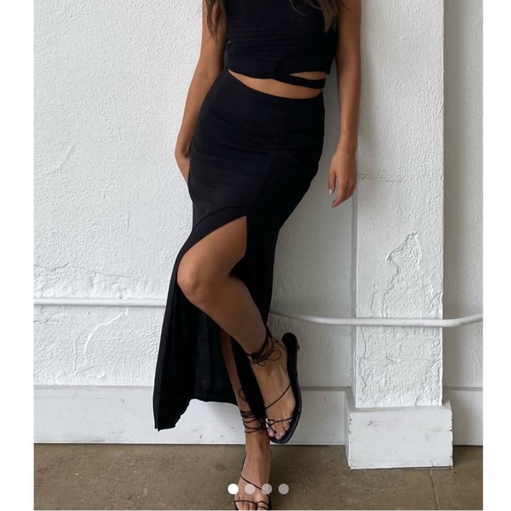 Black Slit Skirt